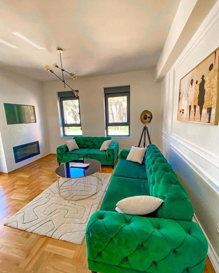 Apartman Barocco Требине Екстериор снимка