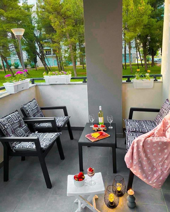Apartman Barocco Требине Екстериор снимка