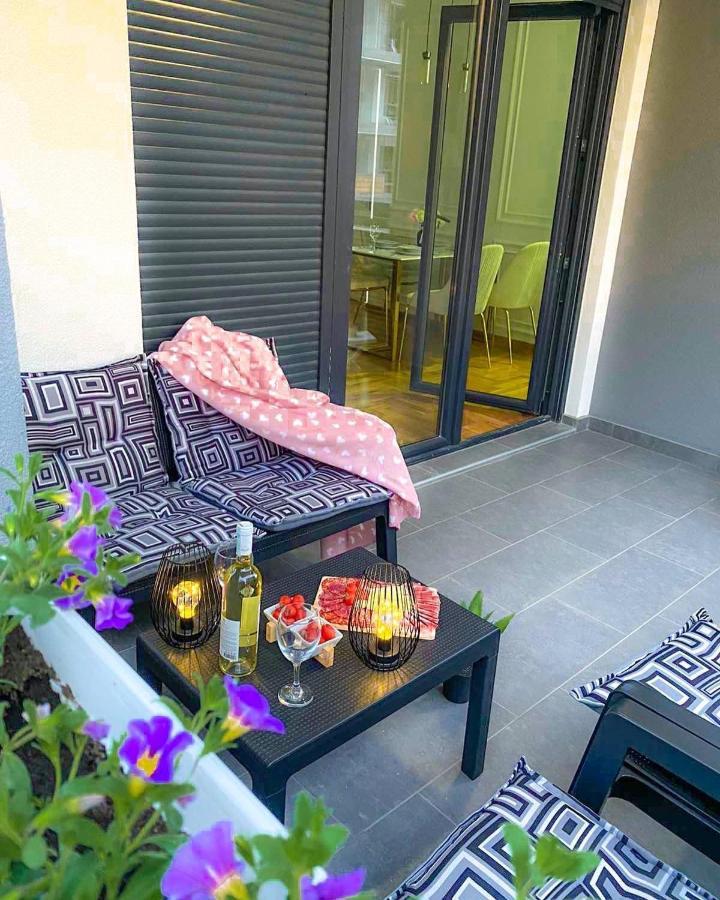 Apartman Barocco Требине Екстериор снимка